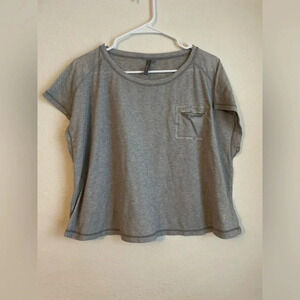 Sweaty Betty Gray Short Sleeve Boxy top size M